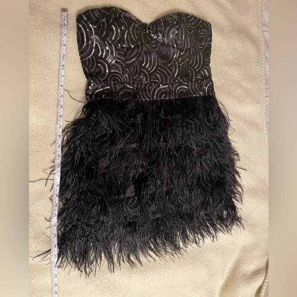 Black Sequined Bebe cocktail dress size L - Picture 5 of 13